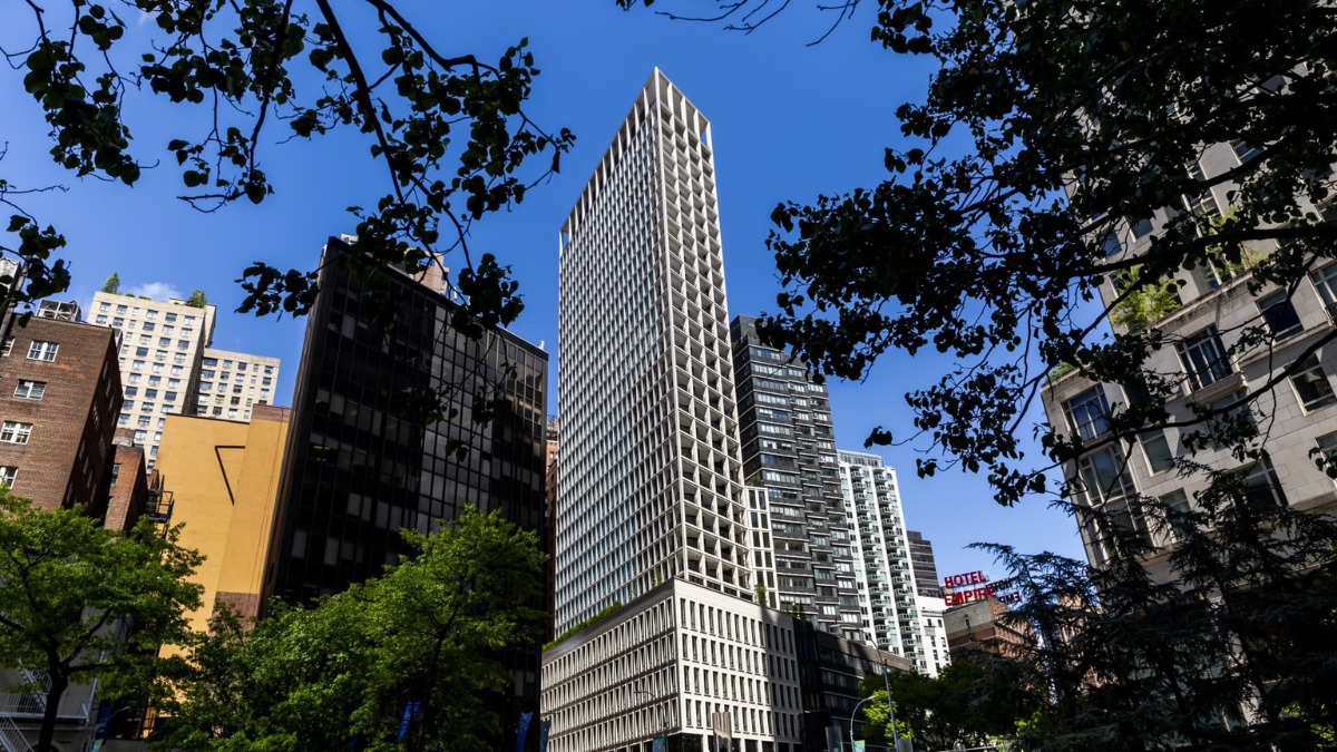 Equity Residential, AvalonBay to Merge in Mega US Real Estate Deal