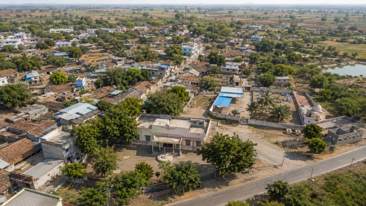 Gujarat Tops SVAMITVA Drive with 18.5 Lakh Property Cards | How to Get Loan