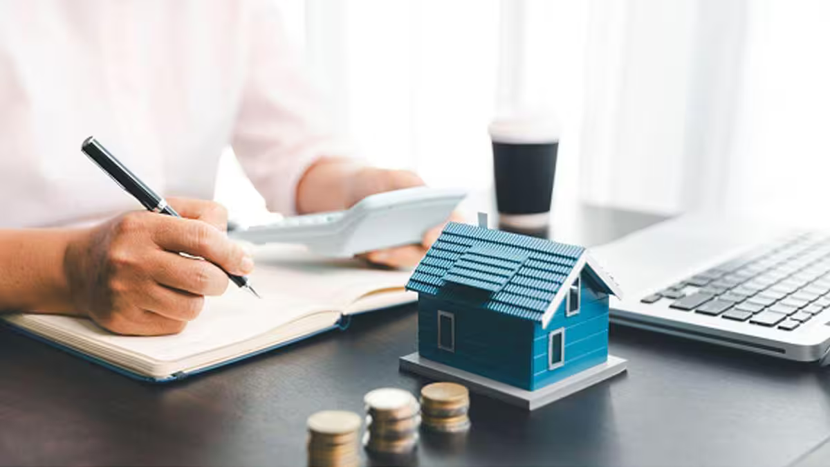 US Jobs Rebound Keeps Fed Policy and Mortgage Rates in Focus