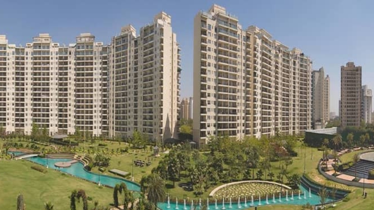 India Realty Shifts Focus From Debt Cuts to New Projects