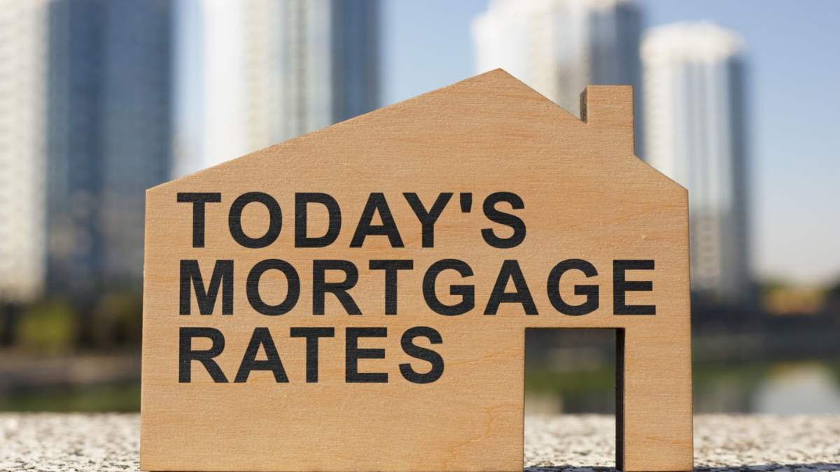 Mortgage Rates Today: 30-Year Fixed Touches 6.95%, Highest in a Year