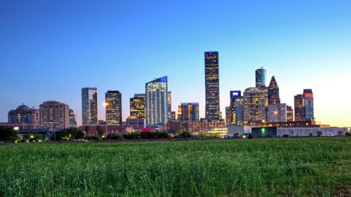 Gen Z Is Moving to Texas for Jobs While Millennials Chase Bigger Homes in Houston
