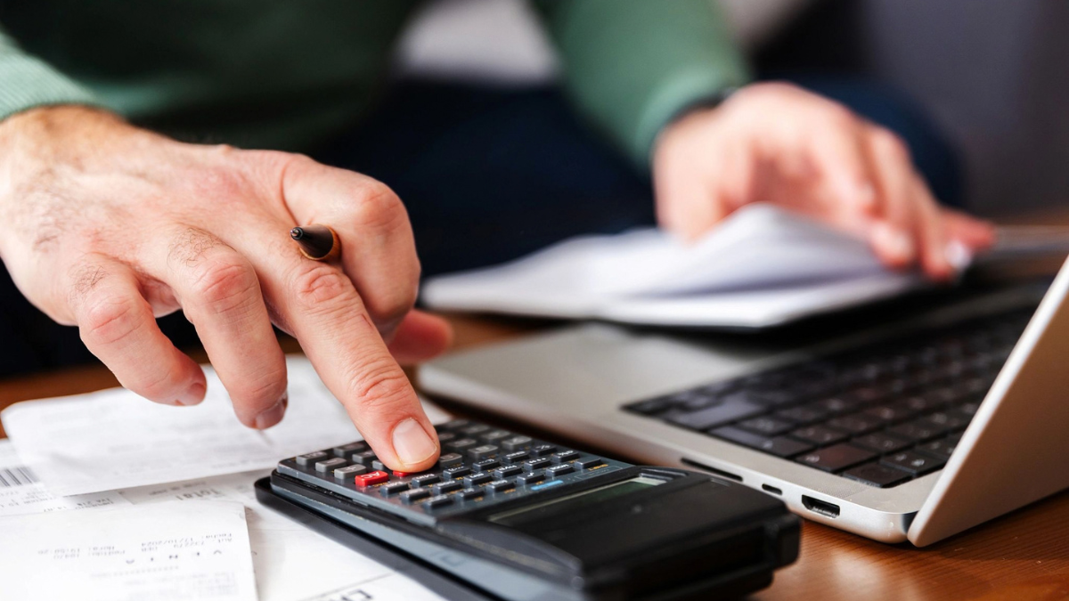 AARP Identifies Six Financial Numbers Retirees Should Check Before Planning Housing Decisions