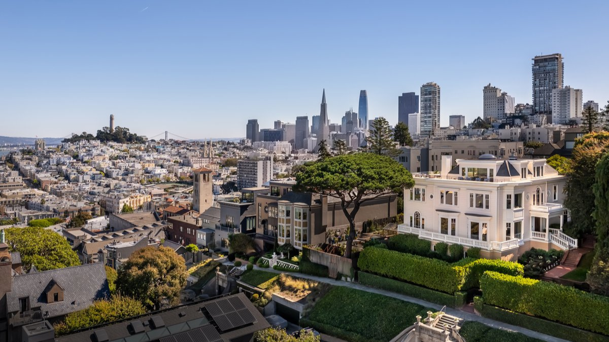 San Francisco Russian Hill Apartment Portfolio Sells for $6.25 Million After 50 Years With One Family