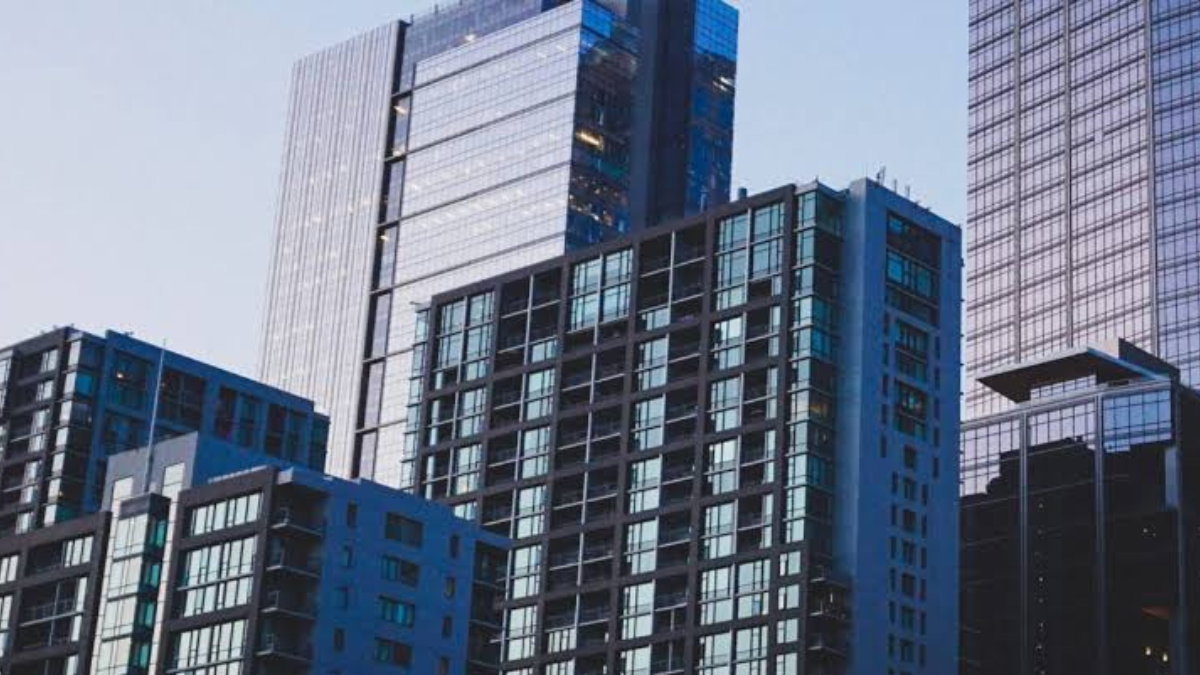 Major US Real Estate Firms Expand Retail, Investment and Affordable Housing Teams