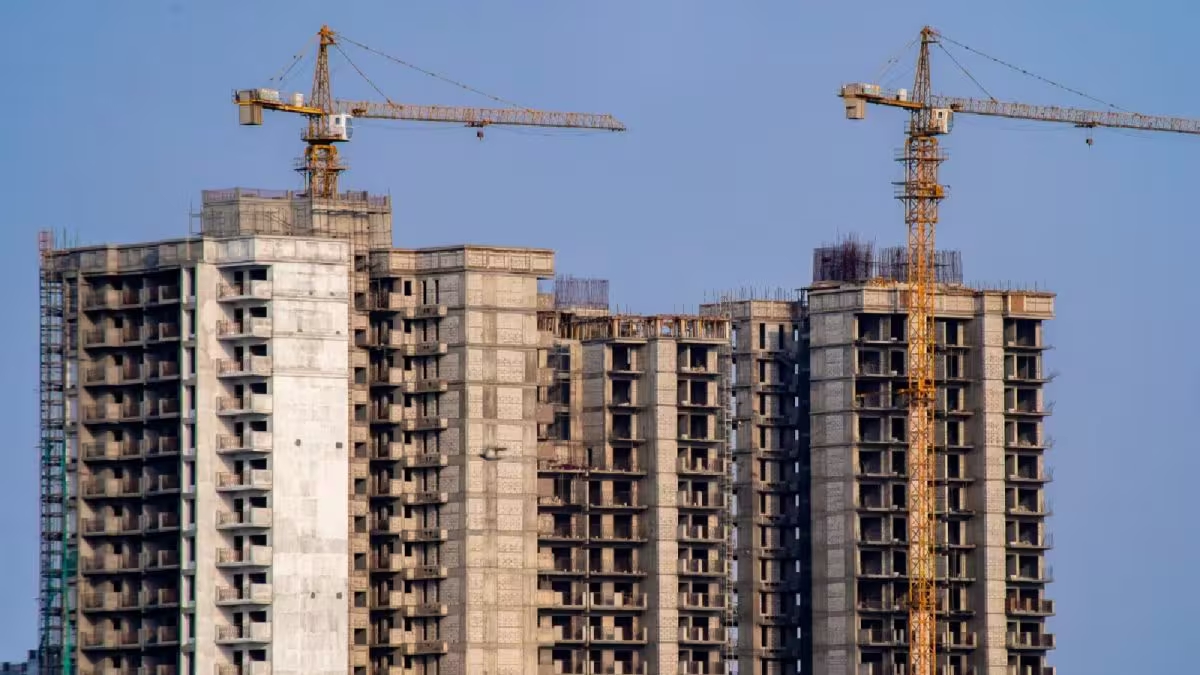 PropEquity: Housing Sales Fall 6% in Q3 as Launches Slow