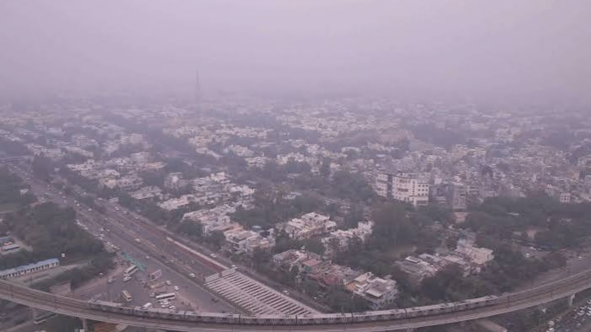 Noida Puts 90 Construction Sites Under Camera Surveillance Ahead of Winter Smog