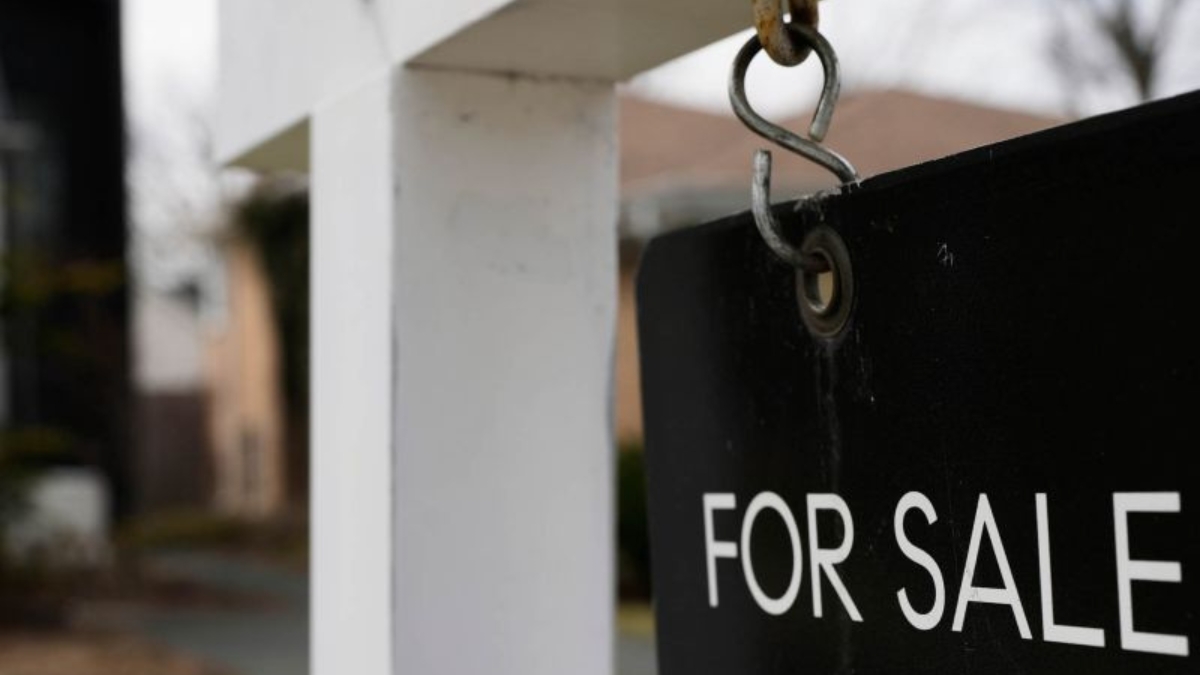 Mortgage Rates Start the Week Near 7.5%: What Buyers Do