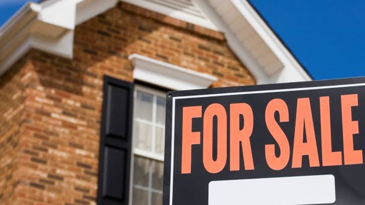 Zillow: Pending Home Sales Fall 8.5% in an 'Early Winter'