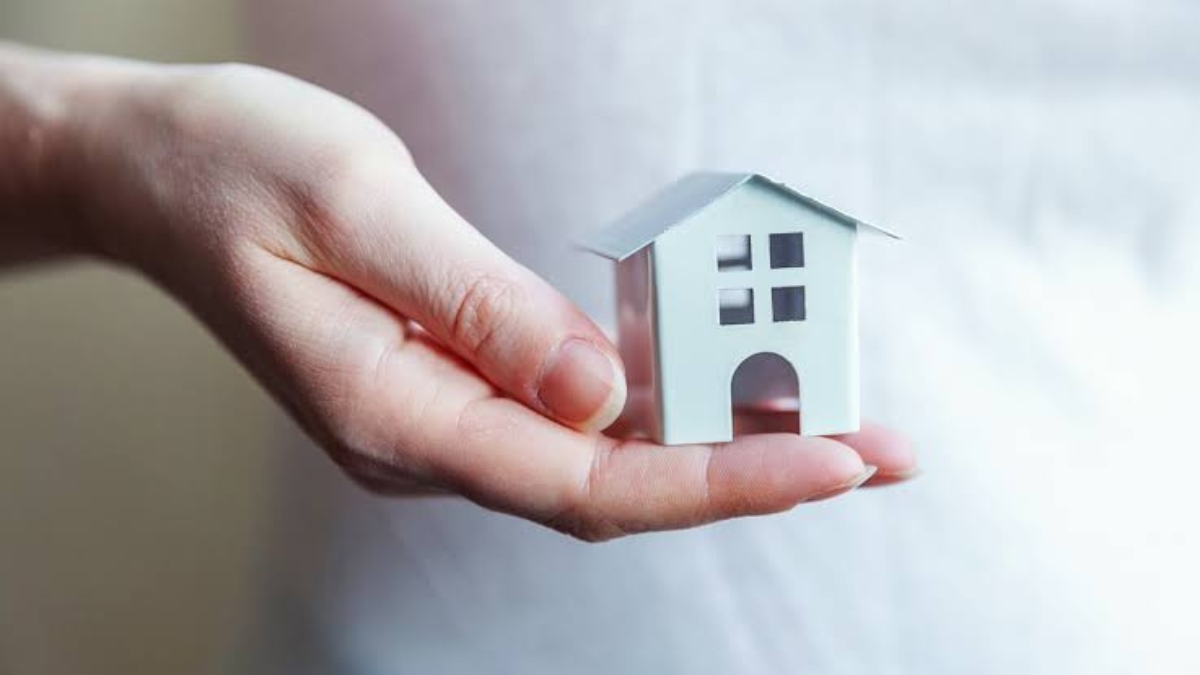Homes Are Piling Up: 7 Ways to Negotiate at 7.4% Rates
