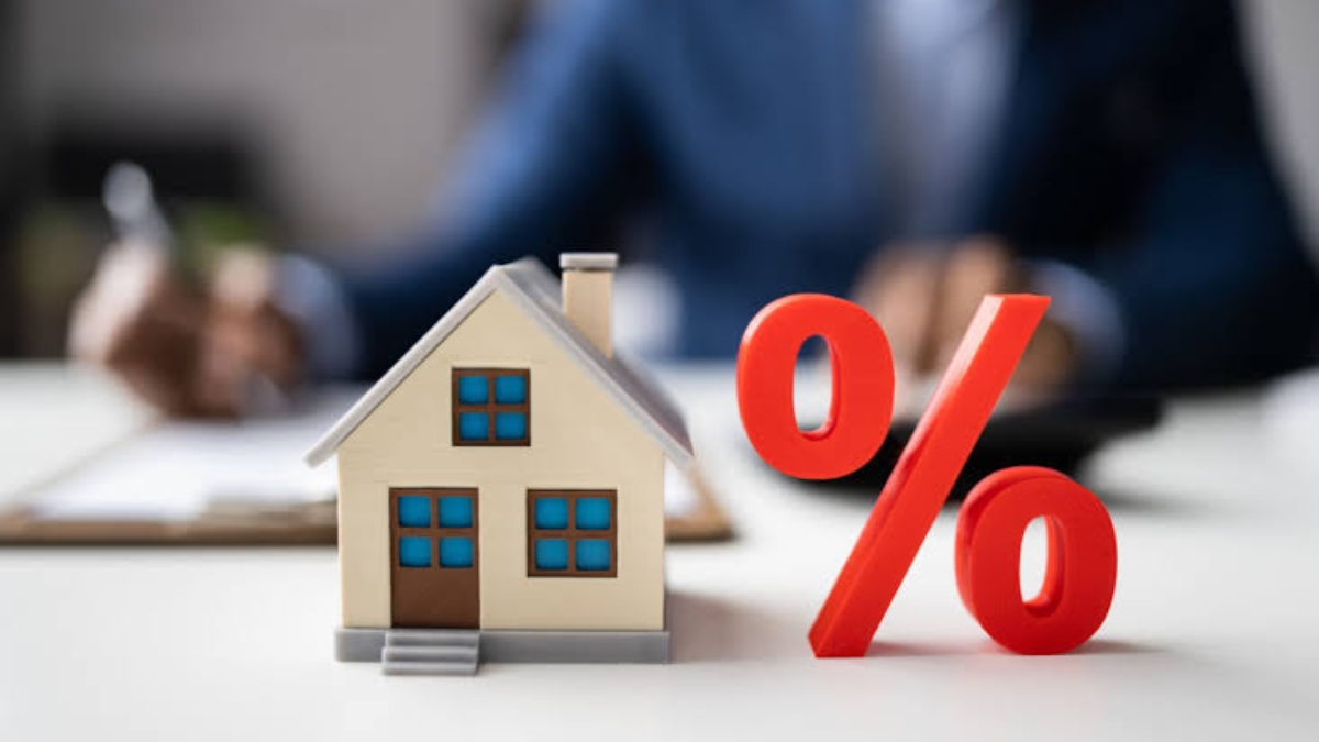 Mortgage Applications Fall 2.7%; Purchases at 2025 Lows