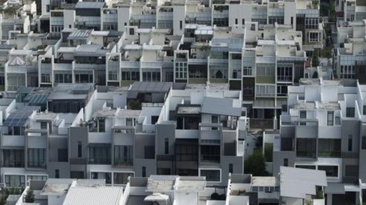 Singapore Q3 Final: Prices Hit Record, New-Home Sales Drop 45%